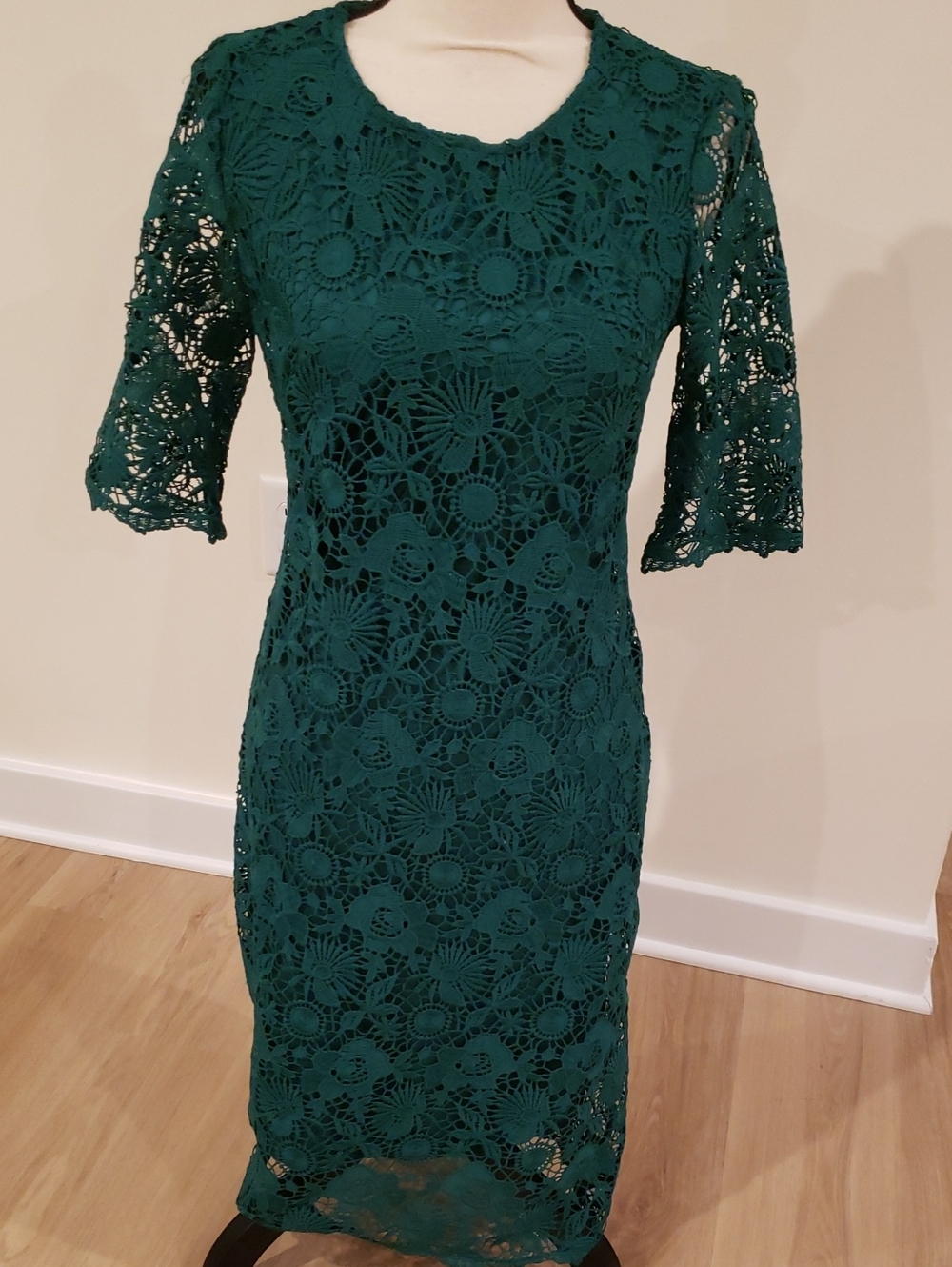 Chadwicks Green Crochet Lace Sheath Dress